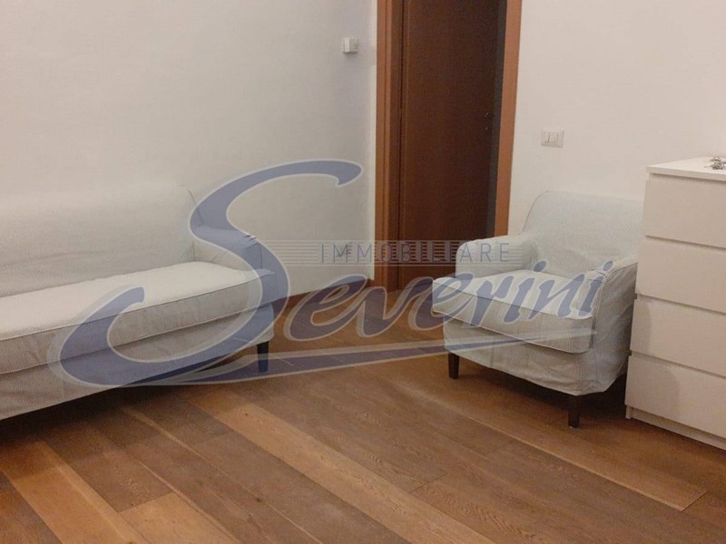 Trilocale in Vendita a Como, 260'000&euro;, 70 m²