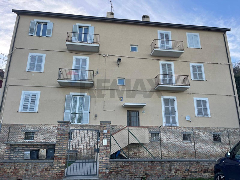 Appartamento in Vendita a Torino di Sangro, 78'000&euro;, 95 m²