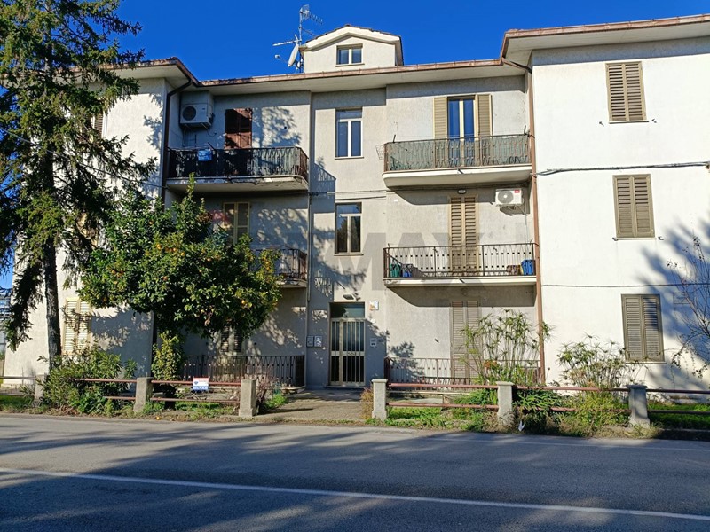 Quadrilocale in Vendita a Santa Maria Imbaro, 69'000&euro;, 86 m²