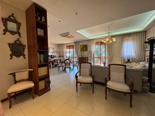 Appartamento in Vendita a Lanciano, 220'000&euro;, 178 m²