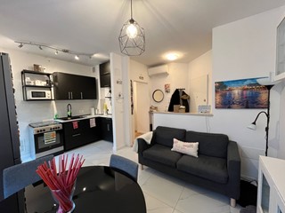 Quadrilocale in Vendita a Gorizia, 155'000&euro;, 75 m²