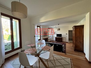 Appartamento in Affitto a Treviso, 1'450&euro;, 115 m²