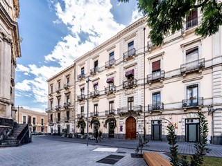 Appartamento in Vendita a Catania, 3'800'000&euro;, 3000 m²