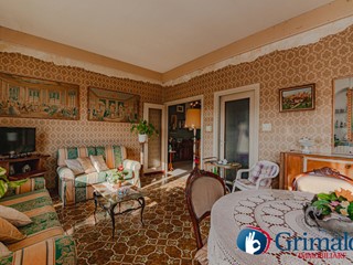 Quadrilocale in Vendita a Roma, 670'000&euro;, 140 m², con Box