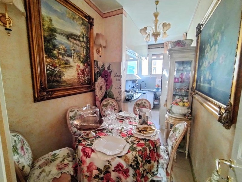 Trilocale in Vendita a Trezzano sul Naviglio, 205'000&euro;, 96 m²