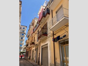 Bilocale in Vendita a Battipaglia, 125'000&euro;, 65 m²