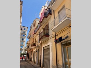 Bilocale in Vendita a Battipaglia, 125'000&euro;, 65 m²