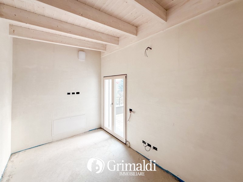 Quadrilocale in Vendita a Vedano al Lambro, 645'000&euro;, 185 m², con Box