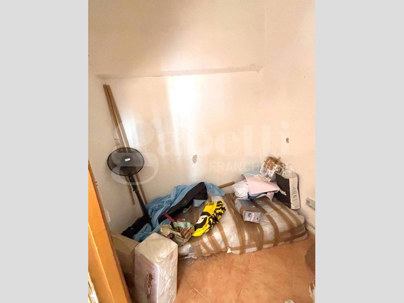 Bilocale in Vendita a Napoli, 120'000&euro;, 50 m²