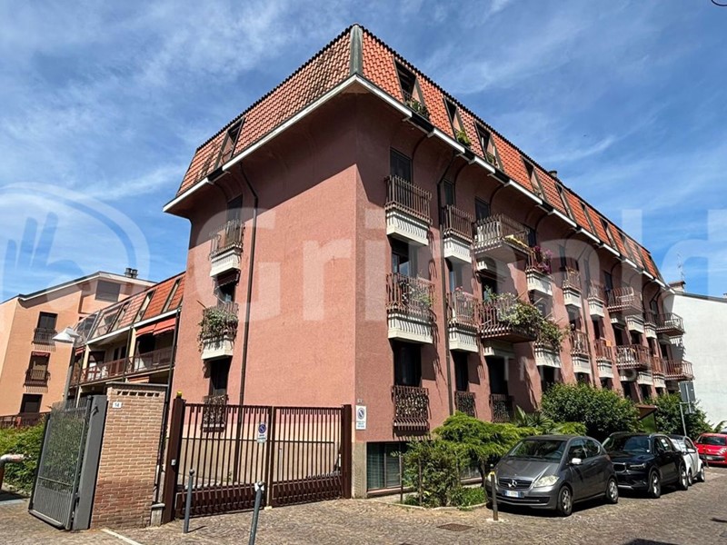 Quadrilocale in Vendita a Abbiategrasso, 295'000&euro;, 153 m²
