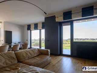 Attico in Vendita a Roma, 939'000&euro;, 317 m², con Box