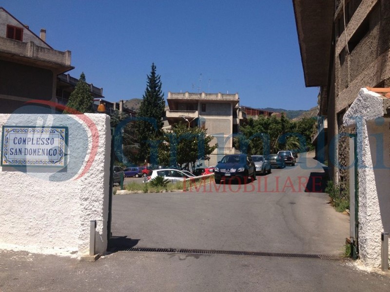 Appartamento in Vendita a Messina, 215'000&euro;, 160 m²