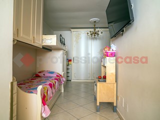 Bilocale in Vendita a Portici, 80'000&euro;, 55 m²