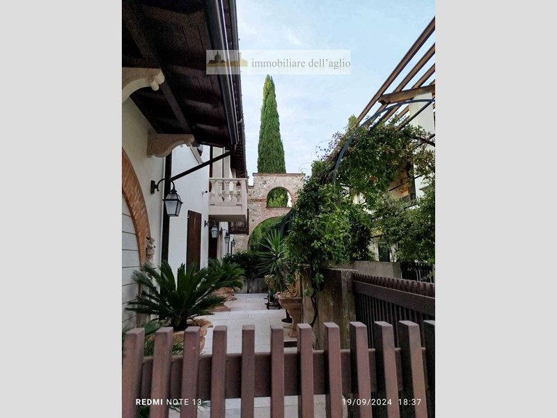 Trilocale in Affitto a Polpenazze del Garda, 1'400&euro;, 90 m², arredato