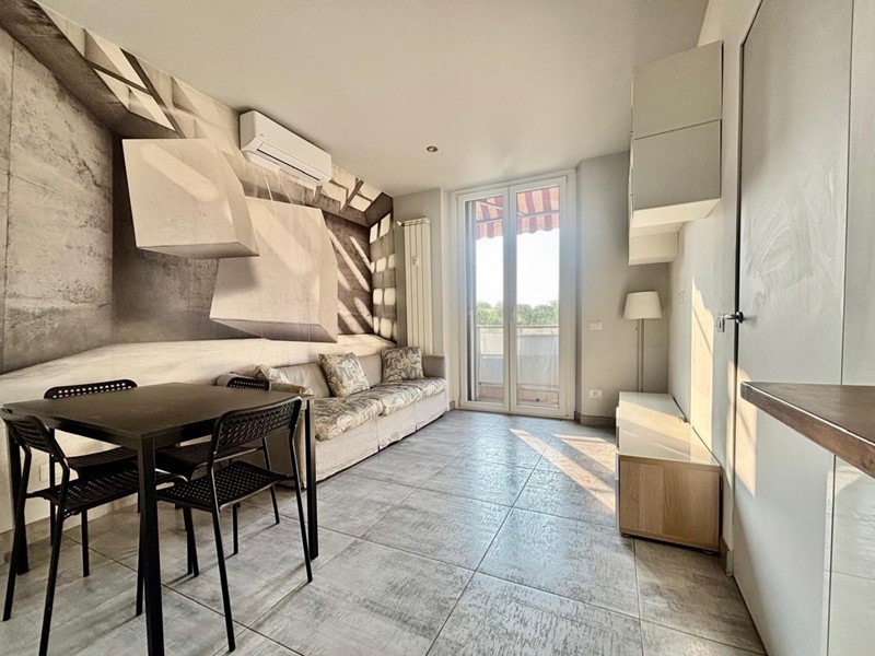 Bilocale in Vendita a Milano, 295'000&euro;, 50 m², arredato, con Box