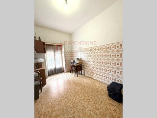 Trilocale in Vendita a Roma, zona CASTELVERDE, 149'000&euro;, 60 m², con Box