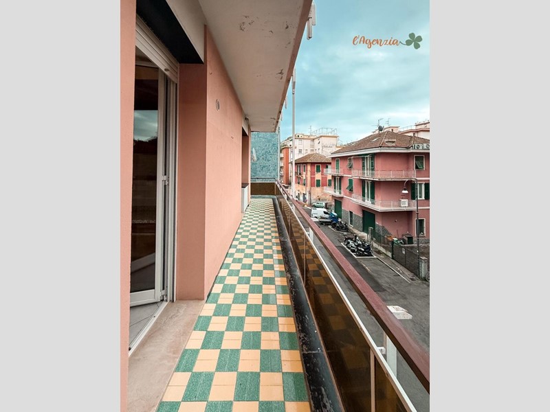 Appartamento in Vendita a Santa Margherita Ligure, 290'000&euro;, 91 m²