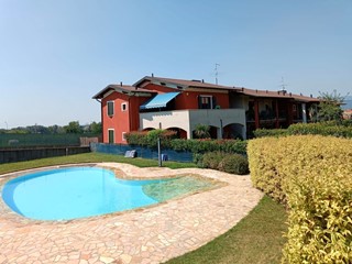 Quadrilocale in Vendita a Muscoline, 279'000&euro;, 156 m², con Box