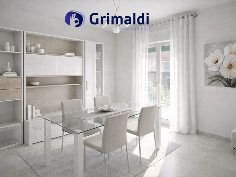 Trilocale in Vendita a Napoli, 248'000&euro;, 105 m²