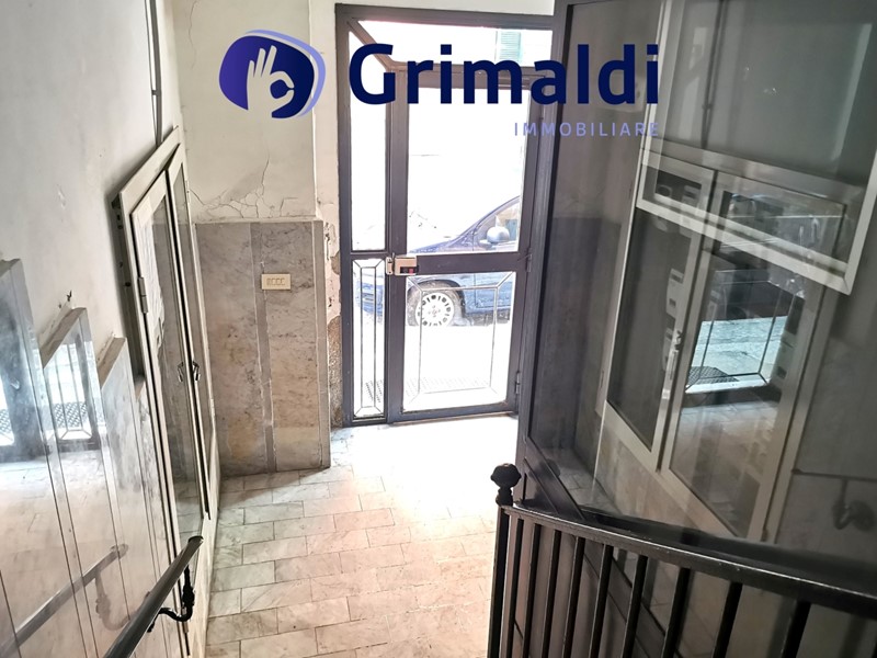 Appartamento in Vendita a Pozzuoli, 220'000&euro;, 70 m²