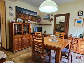 Appartamento in Vendita a Colle di Val D'Elsa, 200'000&euro;, 140 m²