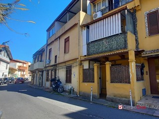 Bilocale in Vendita a Messina, 32'000&euro;, 48 m²