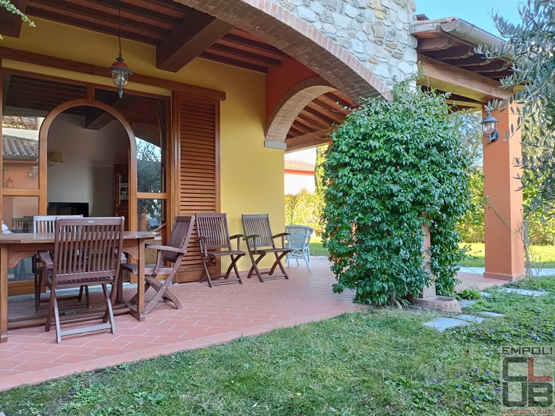 Quadrilocale in Affitto a Montelupo Fiorentino, zona Pulica, 1'500&euro;, 90 m², arredato