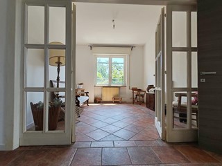 Quadrilocale in Vendita a Massa, 220'000&euro;, 85 m²