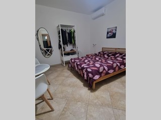 Monolocale in Affitto a Lecce, 420&euro;, 44 m², arredato