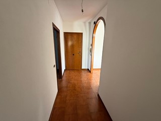 Quadrilocale in Affitto a Pisa, zona Riglione Oratoio, 850&euro;, 90 m², arredato, con Box