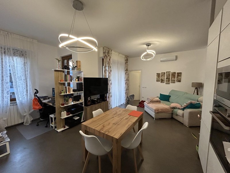 Quadrilocale in Vendita a Siena, 220'000&euro;, 73 m², arredato