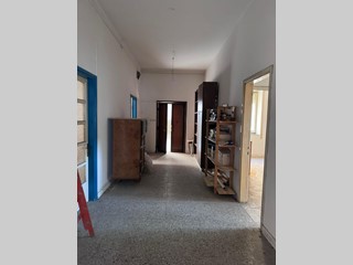 Appartamento in Vendita a Massa, 290'000&euro;, 190 m²