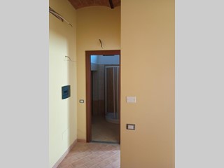 Bilocale in Vendita a Montopoli in Val d'Arno, zona Capanne, 85'000&euro;, 46 m²