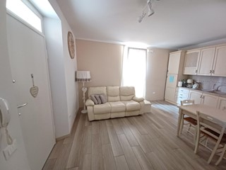 Bilocale in Affitto a Capraia e Limite, 750&euro;, 60 m², arredato