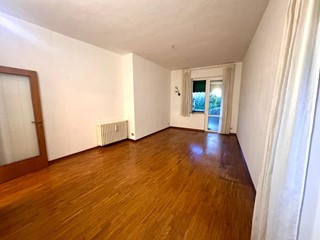 Appartamento in Vendita a Siena, 360'000&euro;, 110 m², arredato