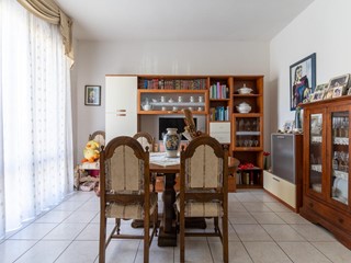 Quadrilocale in Vendita a Empoli, 187'000&euro;, 98 m², arredato, con Box