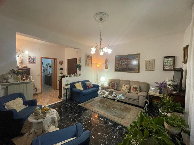 Appartamento in Vendita a Grosseto, 180'000&euro;, 110 m², con Box