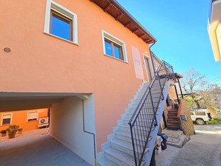 Trilocale in Vendita a L'Aquila, 130'000&euro;, 65 m²