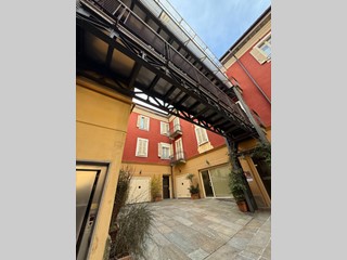 Bilocale in Vendita a Varese, 175'000&euro;, 67 m²