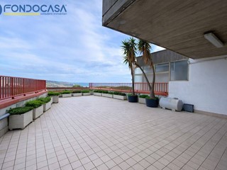 Appartamento in Vendita a Monteprandone, 125'000&euro;, 140 m²