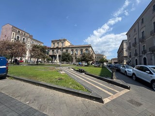 Quadrilocale in Vendita a Catania, 125'000&euro;, 110 m²