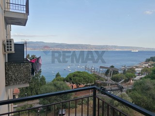 Trilocale in Vendita a Messina, 240'000&euro;, 130 m²
