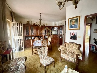 Appartamento in Vendita a Palermo, 169'000&euro;, 120 m²