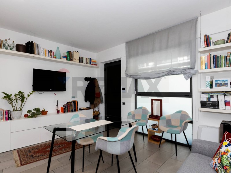 Bilocale in Vendita a Milano, 285'000&euro;, 46 m²