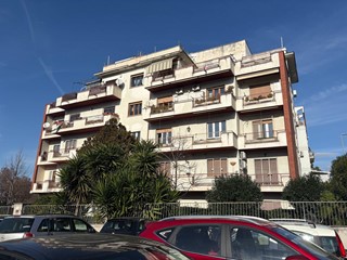 Appartamento in Vendita a Roma, 620'000&euro;, 144 m²