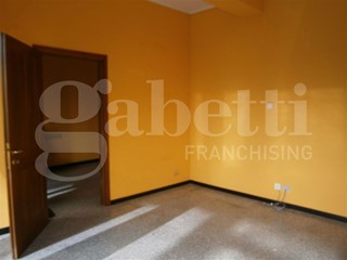 Negozio in Affitto a Rovigo, 450&euro;, 40 m²