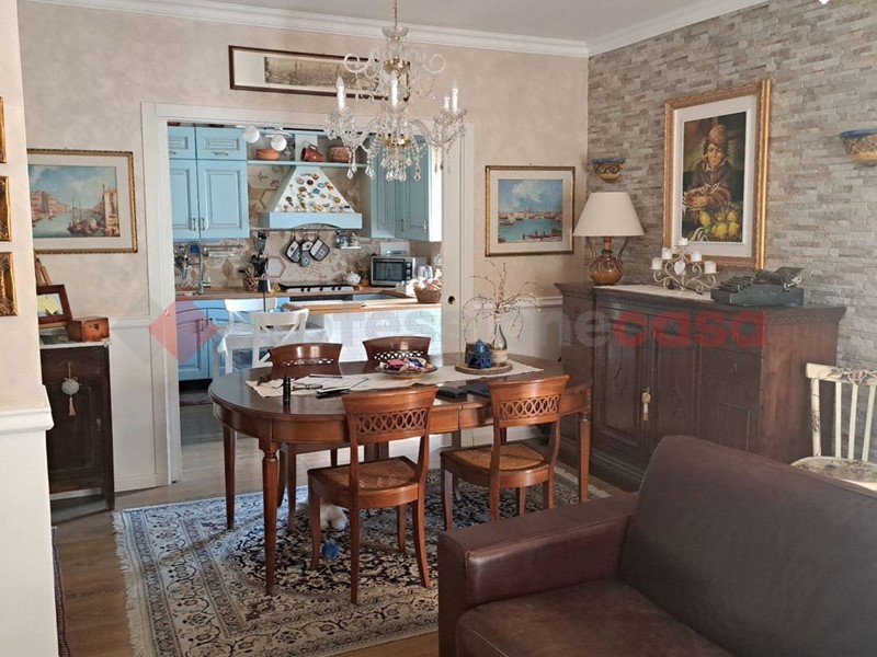 Quadrilocale in Vendita a Reggio Calabria, 265'000&euro;, 128 m²