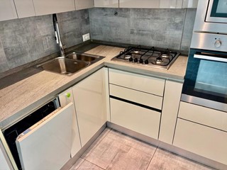 Bilocale in Affitto a Milano, 1'200&euro;, 50 m², arredato, con Box