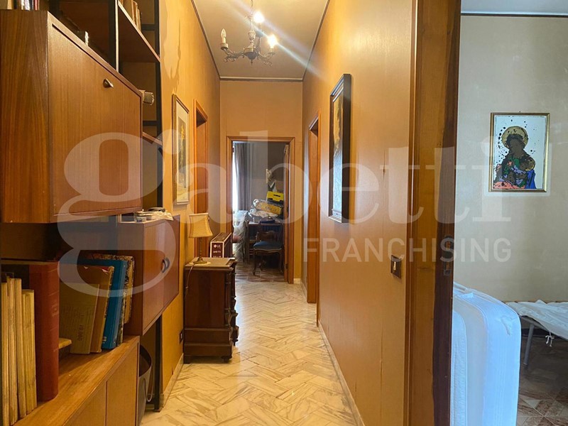 Appartamento in Vendita a Andria, 250'000&euro;, 181 m²