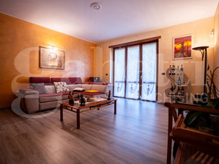 Quadrilocale in Vendita a Pinerolo, 209'000&euro;, 125 m², con Box